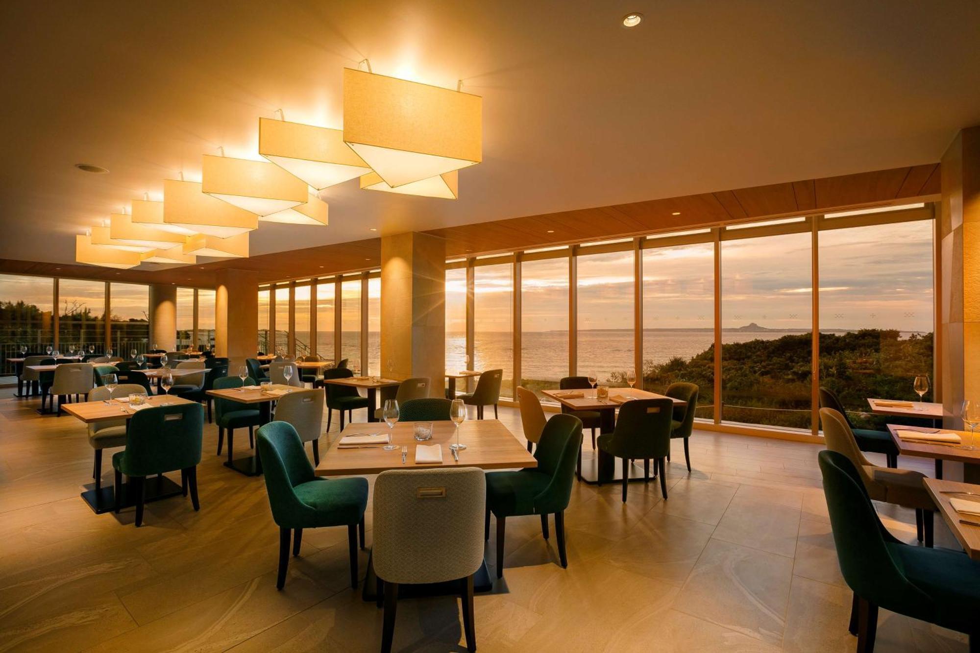 Hilton Club The Beach Resort Sesoko Motobu Exterior foto